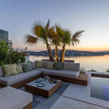 Villa Luxury Diamond One With Pool