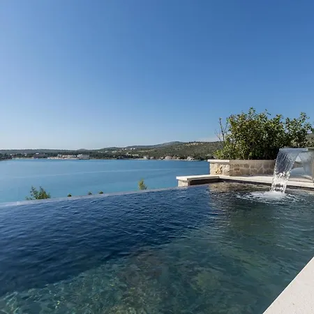 Luxury Diamond One With Pool Rogoznica (Sibenik-Knin)