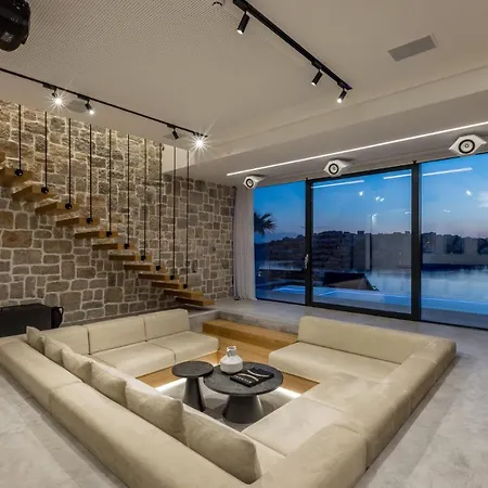 Villa Luxury Diamond One With Pool *