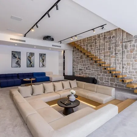 Luxury Diamond One With Pool * Rogoznica (Sibenik-Knin)