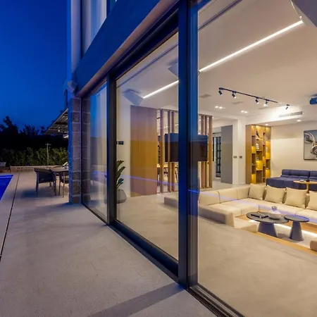 Luxury Diamond One With Pool Rogoznica (Sibenik-Knin)